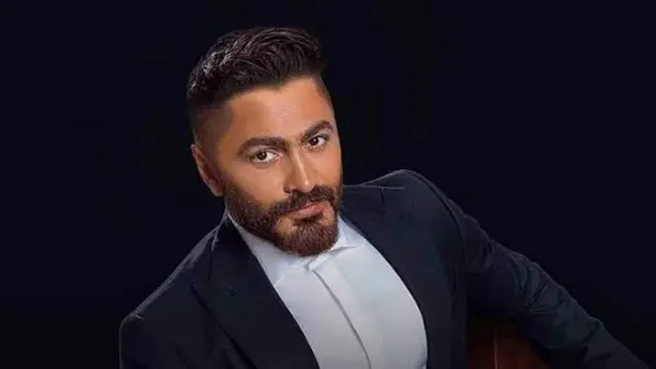 تامر حسني يرد على إشادة مي عز الدين: أختي اللي أمي مخلفتهاش