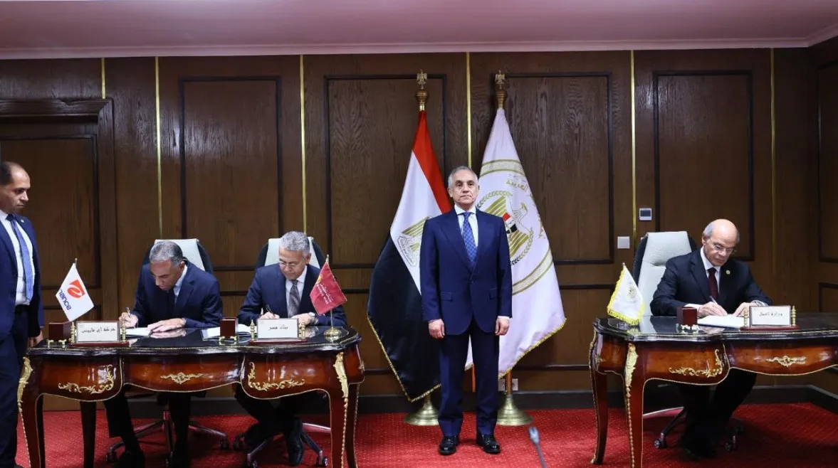 تفاصيل توقيع 3 بروتوكولات جديدة لتطوير منظومة الدفع والتحصيل الإلكتروني بوزارة العدل