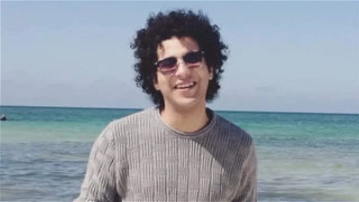لحظات صعبة عاشها المونتير عمرو عاكف بسبب شقيقه والجمهور يتنفس الصعداء