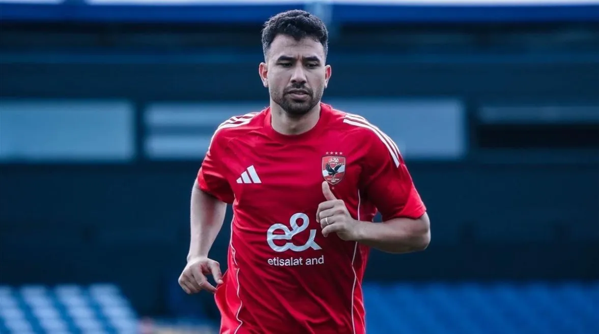 كواليس الزلزال المالي في الأهلي.. تريزيجيه بين مقصلة التخفيض وعروض الاحتراف
