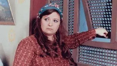 في قصة استبعاد زيزي مصطفى من أبي فوق الشجرة