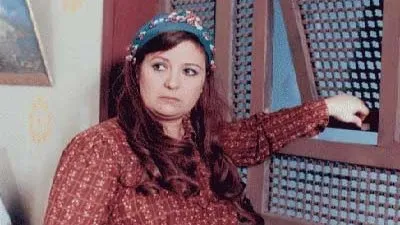 في قصة استبعاد زيزي مصطفى من أبي فوق الشجرة