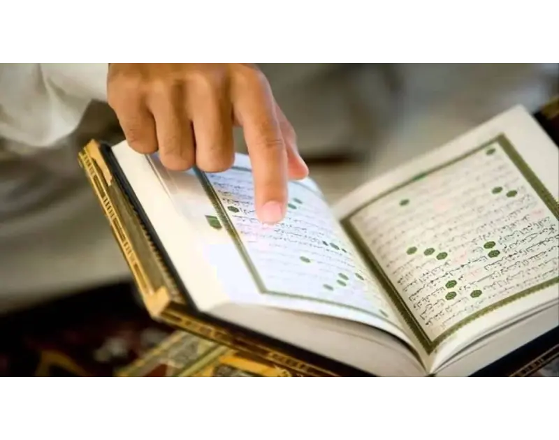 حكم قراءة القرآن بدون وضوء.. توضيحات هامة لكل مسلم ومسلمة