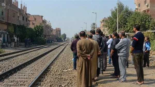 فاجعة في السويس.. مصرع 6 من أسرة واحدة في حادث قطار السويس الإسماعيلية