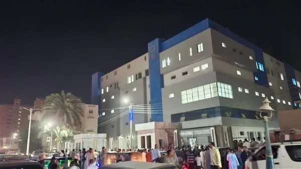 محافظ سوهاج يوجه برفع حالة الطوارئ الطبية ودعم مصابي حادث "طما" وأسر الضحايا