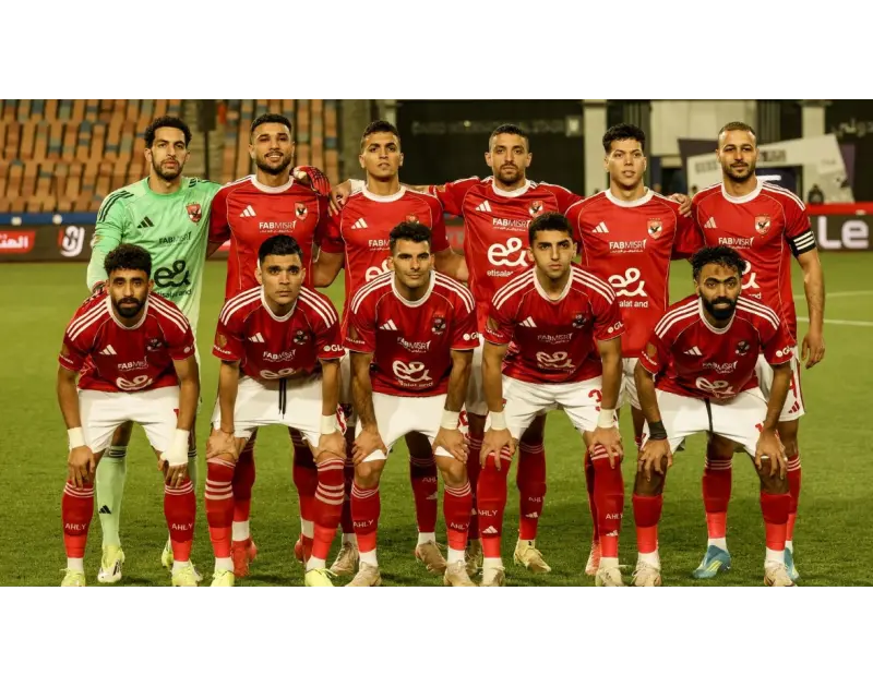 صراع القفاز في ثغر الإسكندرية.. الاتحاد يفتش عن حامي عرين جديد