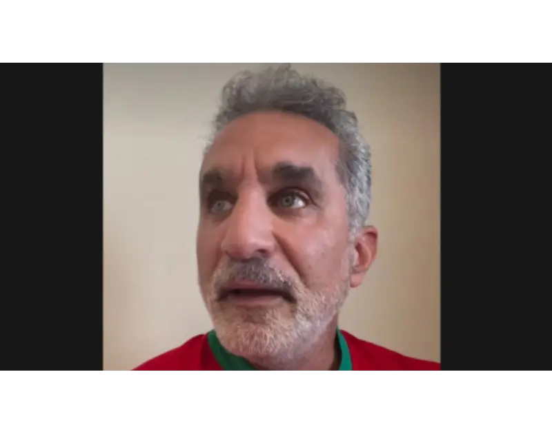 باسم يوسف يهاجم التعصب الكروي: "السوشيال ميديا هتعمل حرب بين الناس"
