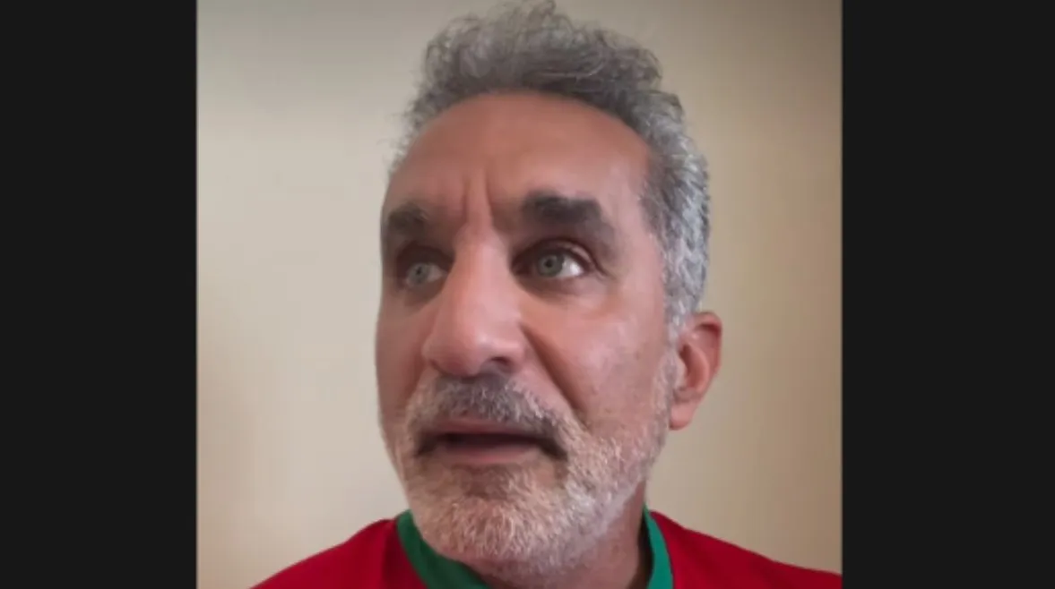 باسم يوسف يهاجم التعصب الكروي: "السوشيال ميديا هتعمل حرب بين الناس"