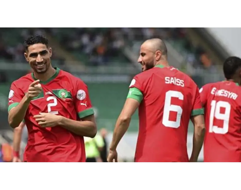 كواليس الغرف المغلقة: محمد وهبي يقلب أوراق المغرب قبل صدام أسكتلندا المصيري