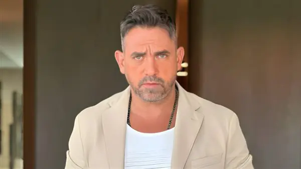أمير كرارة والهروب من عباءة الضابط في مسلسل ظروف غامضة