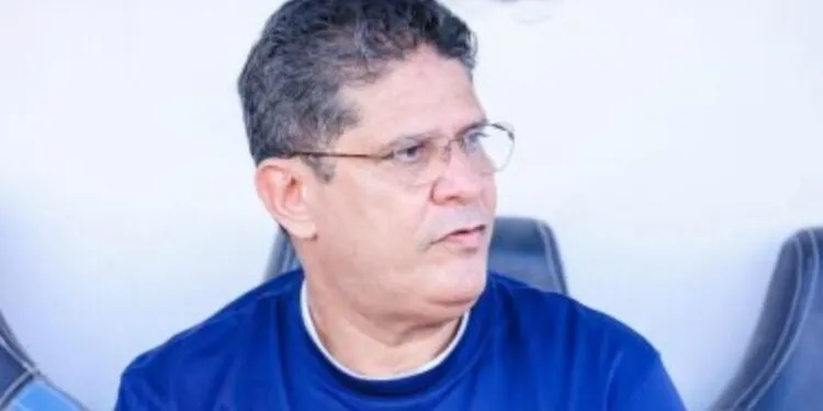 رسمياً. البنك الأهلى يجدد تعاقده مع أيمن الرمادي إستعداداً للموسم الجديد