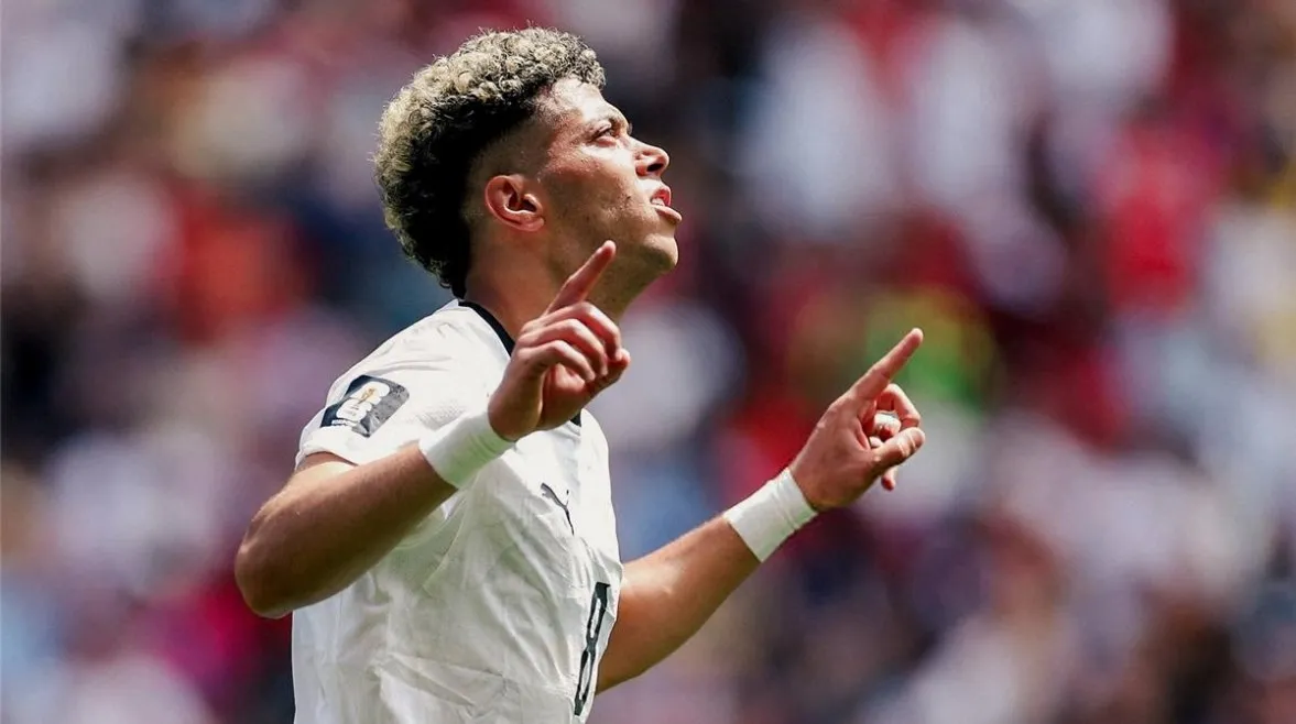 زلزال في ميركاتو الأهلي.. نيوم يطارد إمام عاشور وتريزيجيه يقترب من الرياض