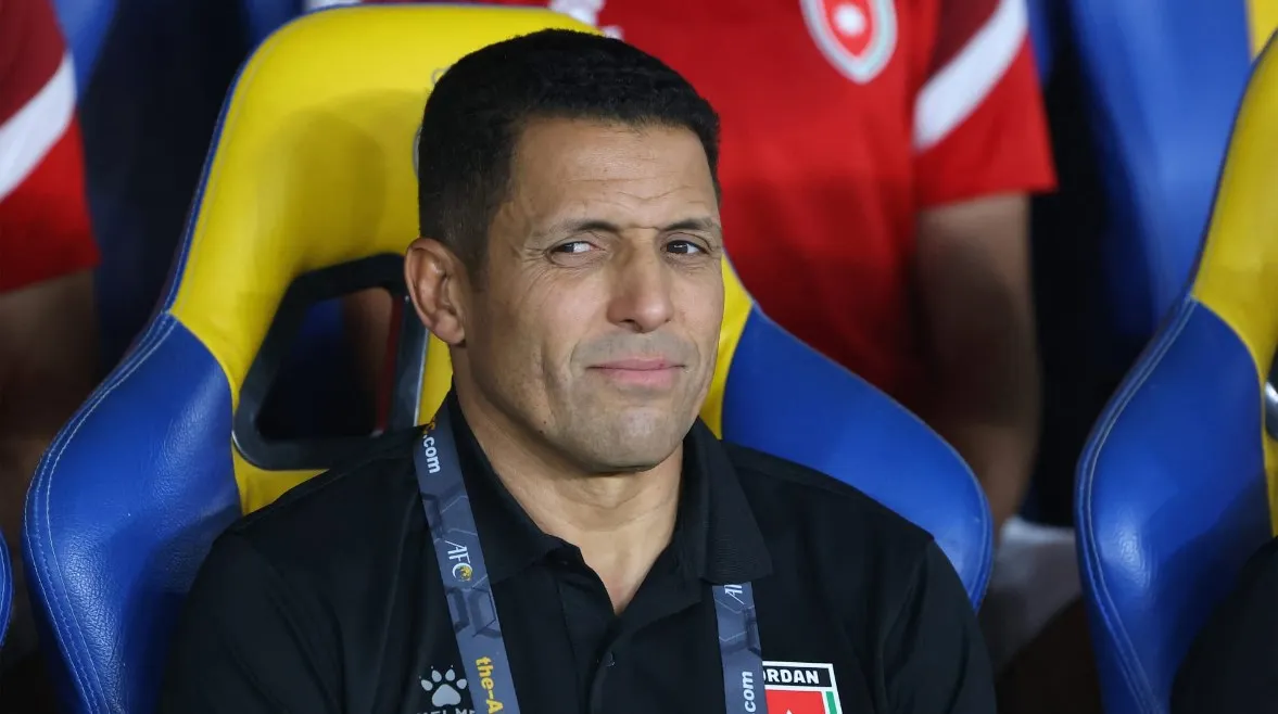 كواليس انفراد "آفاق عربية" بصفقة حسين عموتة ومدرب الأهلي الجديد