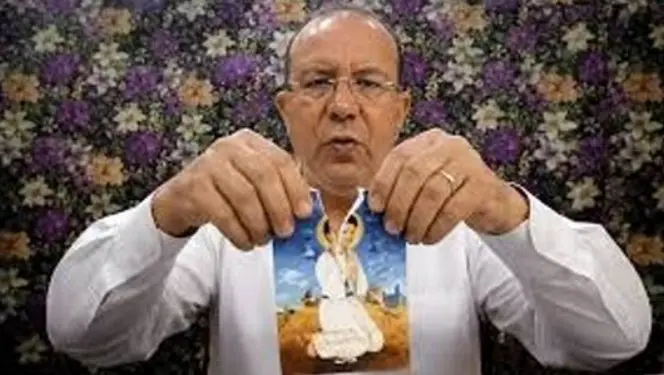 ده نسيم عبد المسيح اللي مزق صورًا دينية وأساء للرموز المقدسة