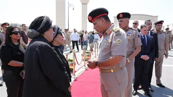 وزير الدفاع يتقدم الجنازة العسكرية للفريق يوسف عفيفي أحد أبطال حرب أكتوبر