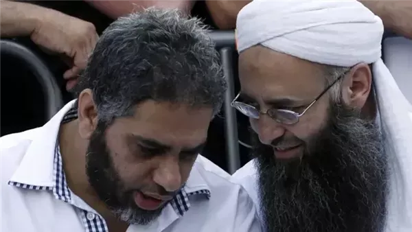 فضل شاكر يكسر صمته بعد الخروج من السجن.. تفاصيل اللحظات الأولى في منزله