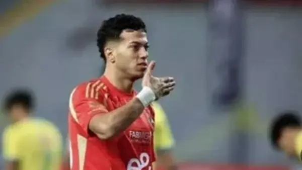 إمام عاشور على أعتاب أوروبا.. هل يكتب "سيلتيك" الفصل الأخير في رحلته مع الأهلي؟