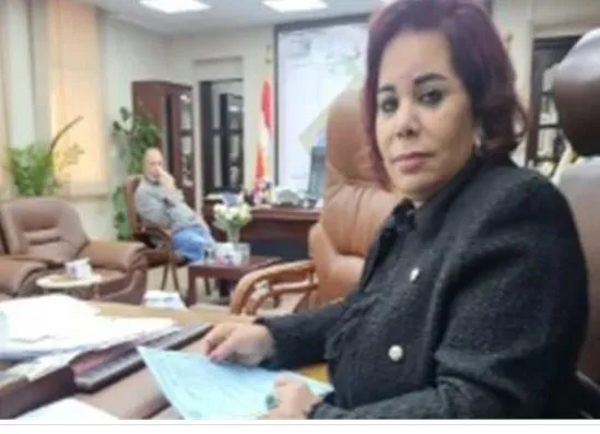 تفاصيل القبض على سيدة الأعمال منى عبود في مطار القاهرة بعد مطاردة قضائية