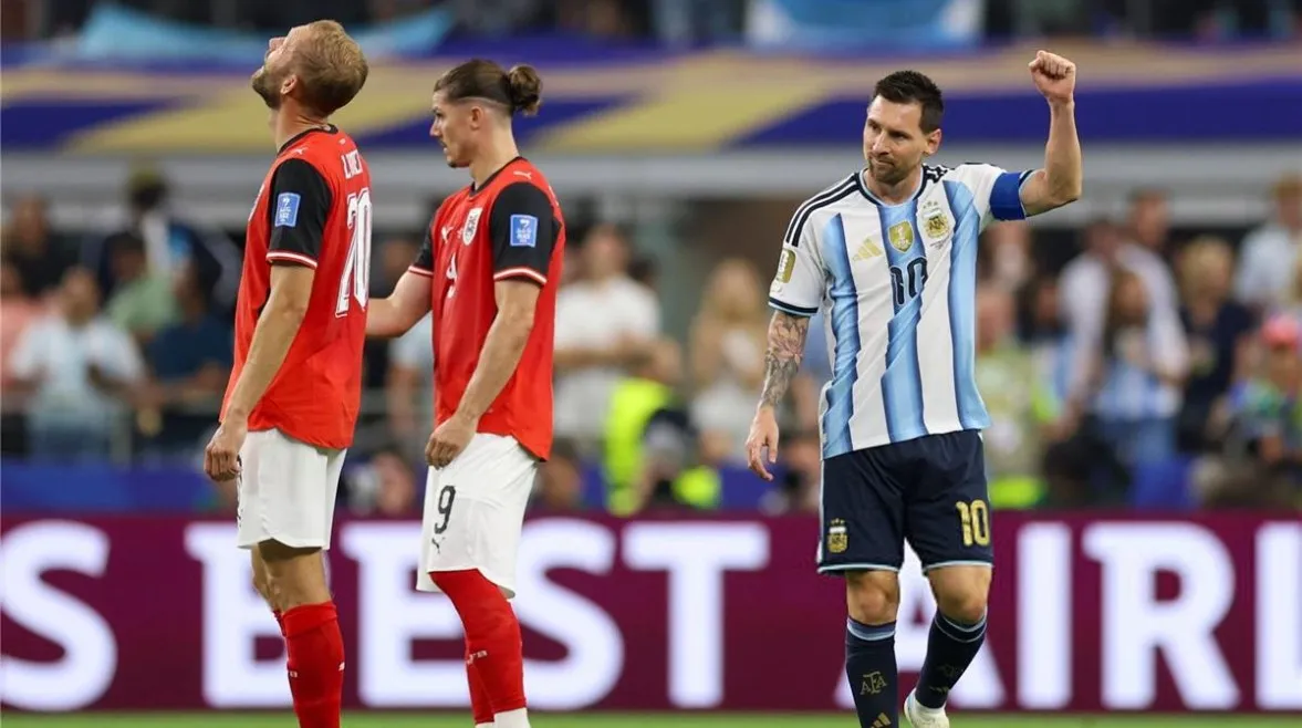 عصام عبد الفتاح يفتح النار على تحكيم المونديال ويطالب بالعدالة لميسي ومنتخب مصر