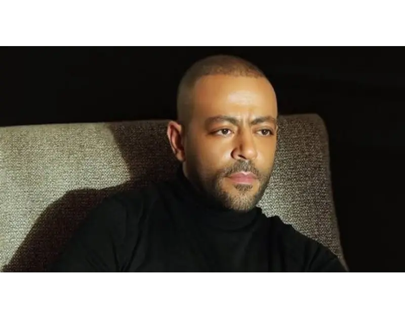 تامر عاشور يشعل حماس جمهوره بألبوم مراية الحب وموعد طرحه