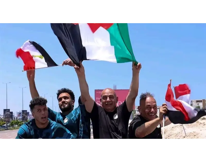 نجوم الفن يستقبلون أبطال المنتخب في العلمين بعد رحلة المونديال