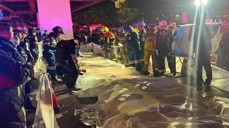 ليلة الجحيم في بانكوك: توثيق مأساة الحريق الذي أودى بحياة 27 شخصاً