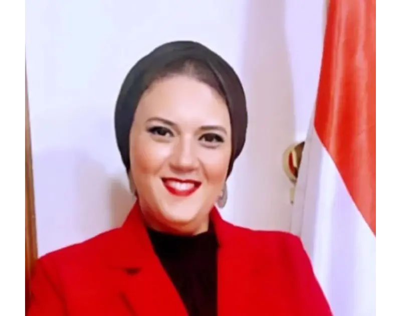"الرياضيات البحتة" تفتح النار على طلاب الثانوية.. والوزارة ترد بـ "القبضة الحديدية"!