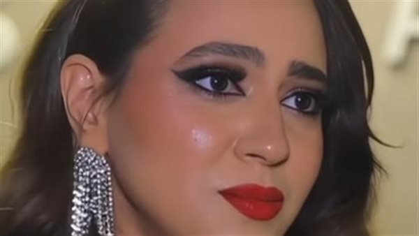 هند عبد الحليم تعلق على طلاقها المفاجئ بعد قصة حب (فيديو)