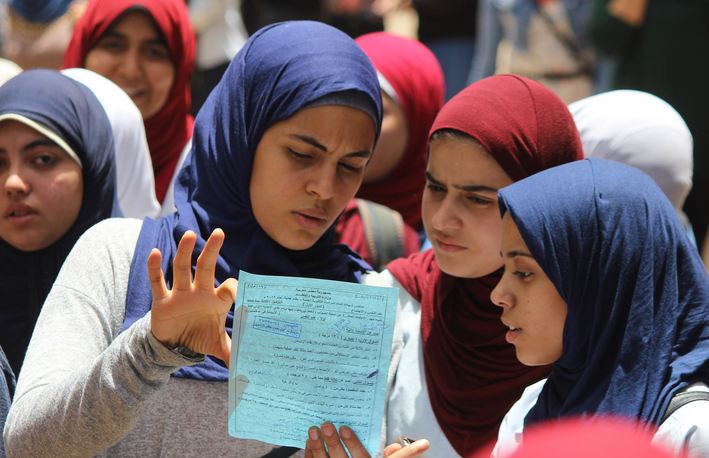 معنى كلمة تتلظى.. سؤال عجز  الطلاب في امتحان العربي للثانوية العامة اليوم