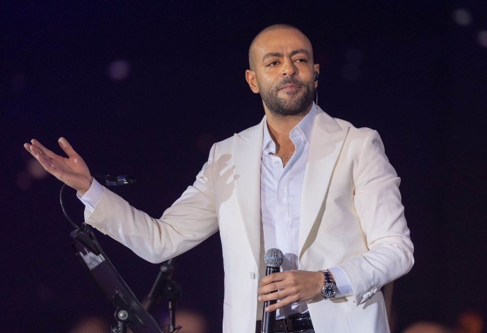 تامر عاشور يحيي حفل غنائي بالسعودية: "وصلت بلدى الحبيبة جدة" 