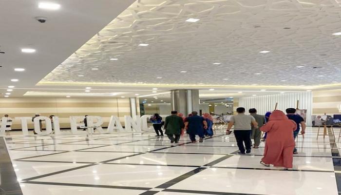 صور.. مركز جامع الشيخ زايد الكبير يحتفي باليوم الدولي للتسامح