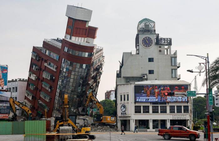 رغم أن #تايوان شهدت يوم أمس #الزلزال الأعنف منذ ربع قرن، إلا أنها كانت مستعدة بشكل جيد قلل الخسائر... فما السر وراء صمود الجزيرة أمام الزلزال؟ #العلم #لماذا 
