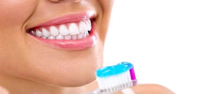 تفسير حلم تنظيف الأسنان من التسوس للعزباء - افاق عربية