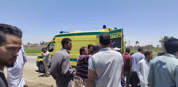عاجل .. إصابة 7 أشخاص في حادث انقلاب على الصحراوي الشرقي 