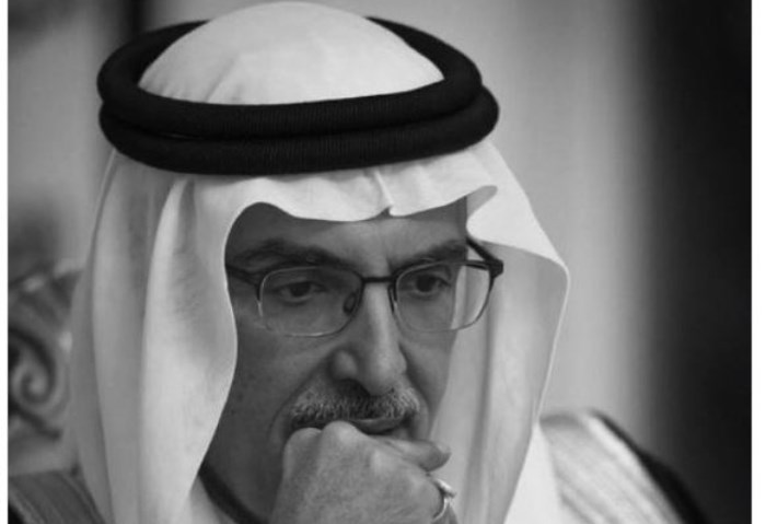 وفاة الشاعر السعودي الأمير بدر بن عبد المحسن 
