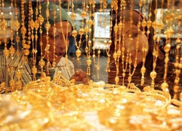 سعر الذهب خلال التعاملات الصباحية اليوم.. الأربعاء 1 مايو 2024 خدمات اضغط هنا للتفاصيل من أفاق عربية